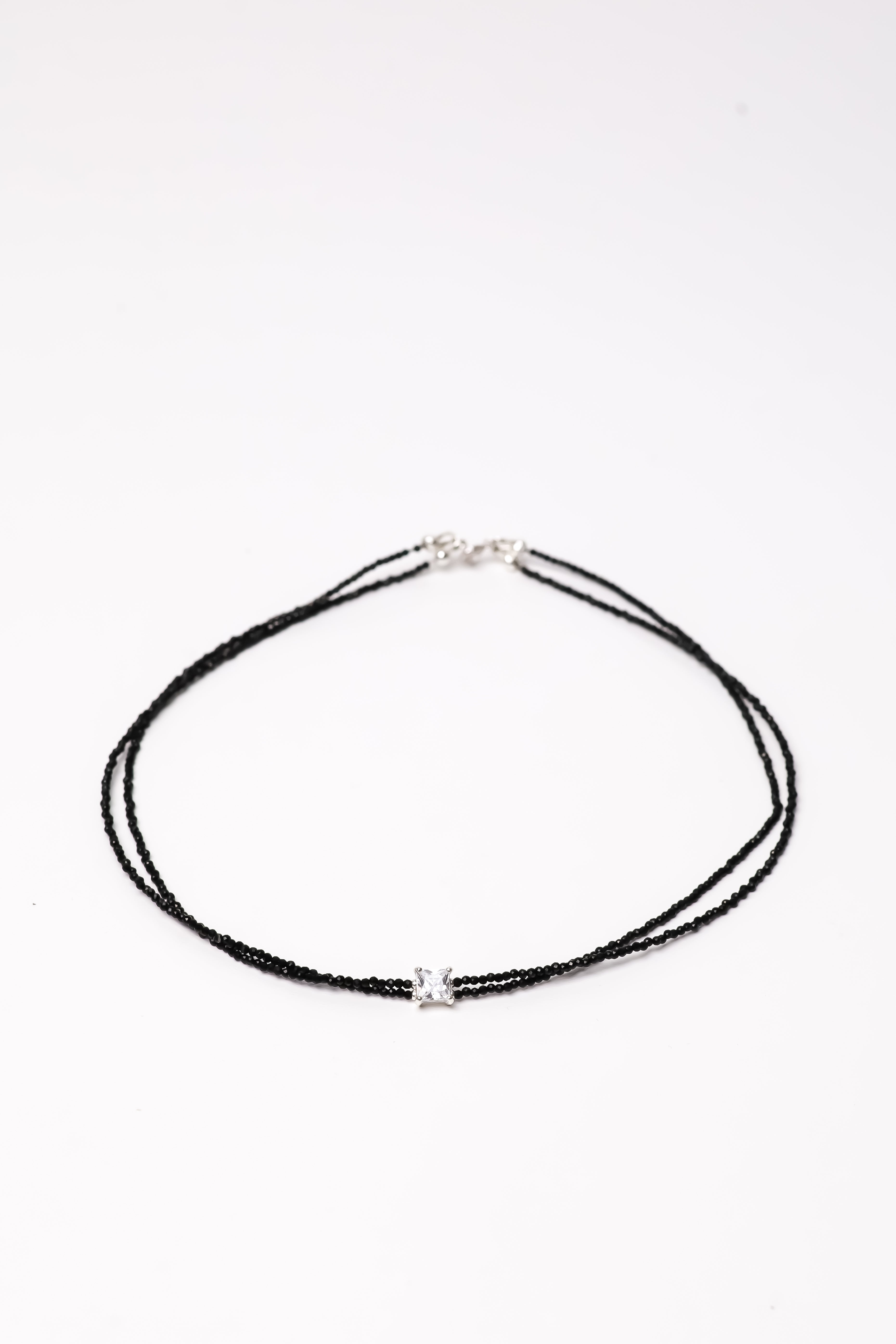 BLACK CRYSTAL ELEGANCE